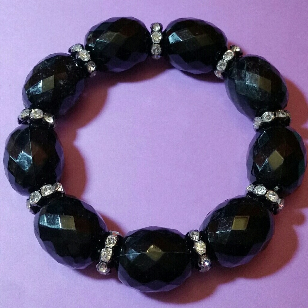 JET BEAD BRACELET
